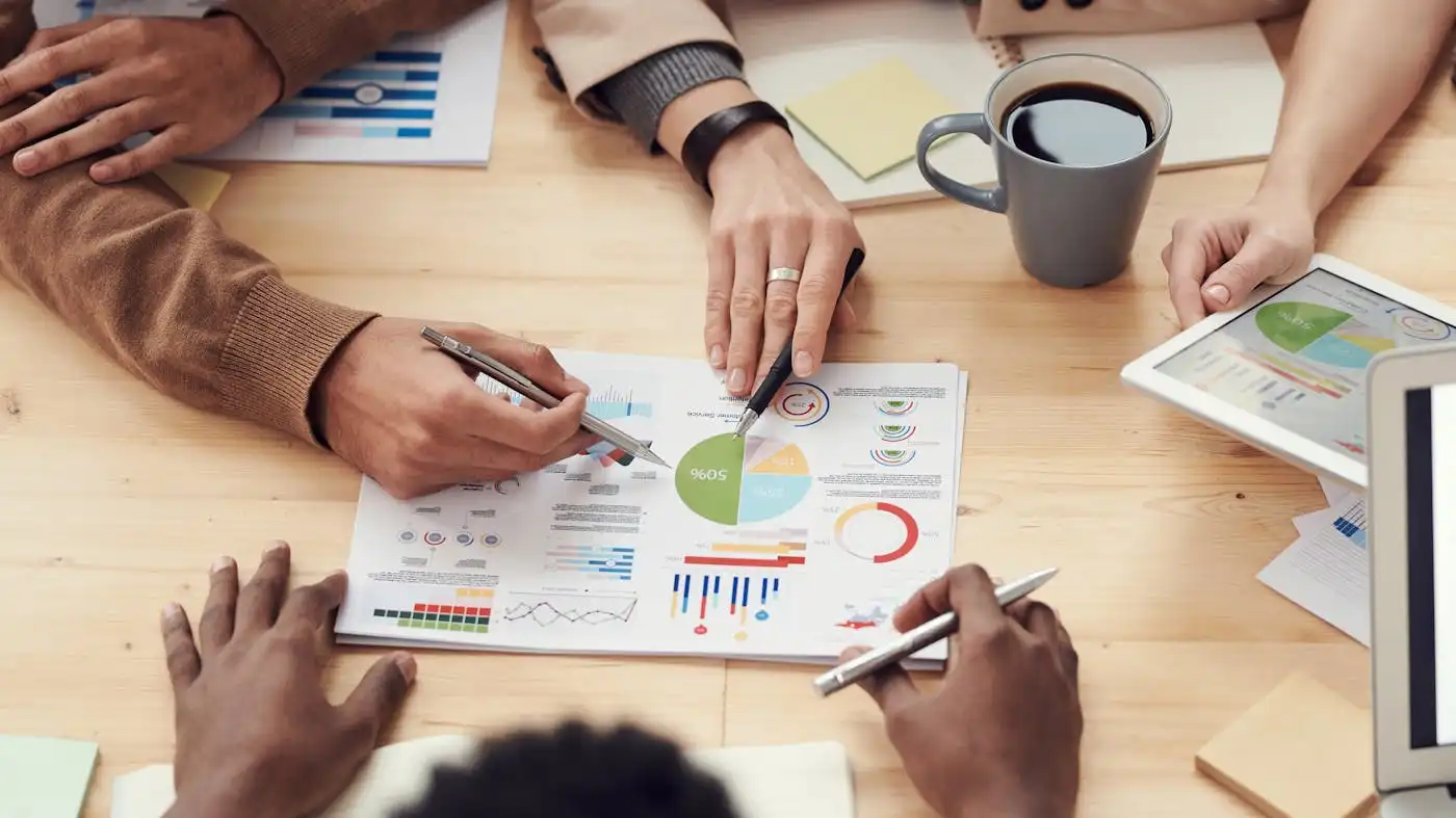 Equipe CEJA Brasil em articulação com escolas, empresas e parceiros institucionais